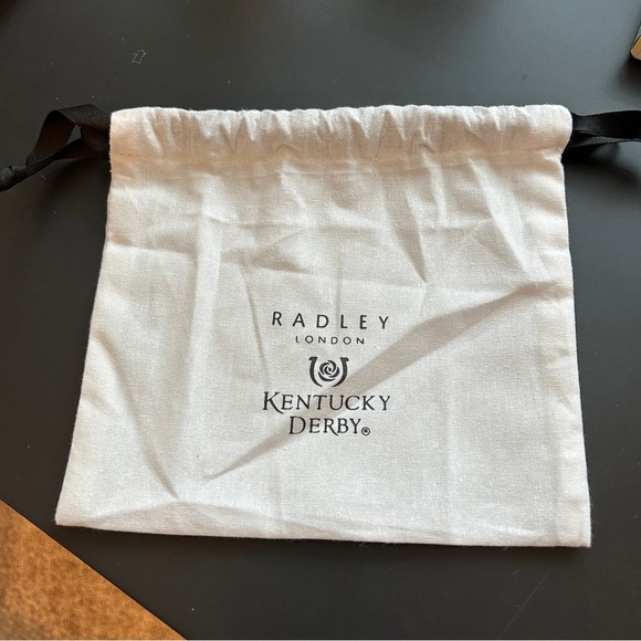 Brand New Radley x Kentucky Derby coin purse. Cute horseshoe charm on zipper - Picture 3 of 7